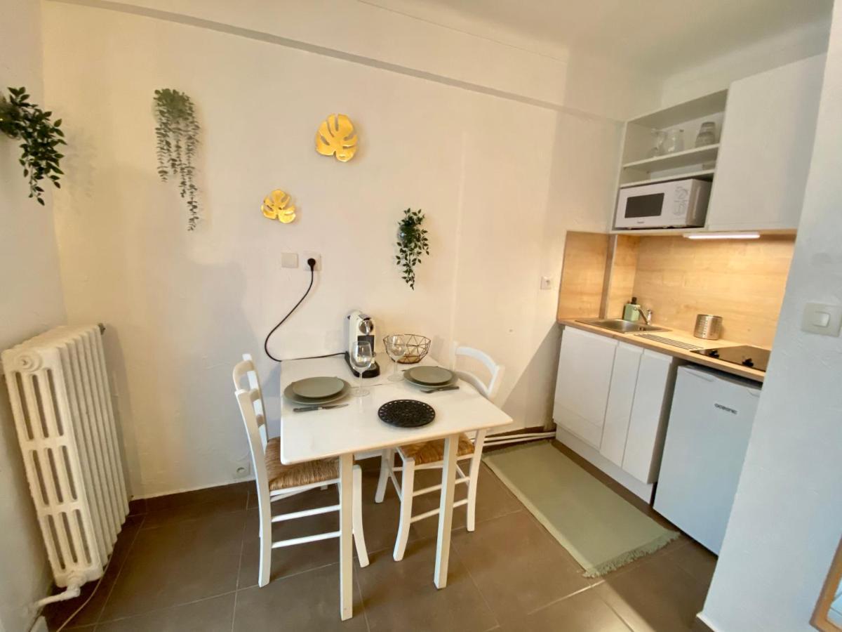 Location Studio Avec Loggia Lägenhet Antibes Exteriör bild