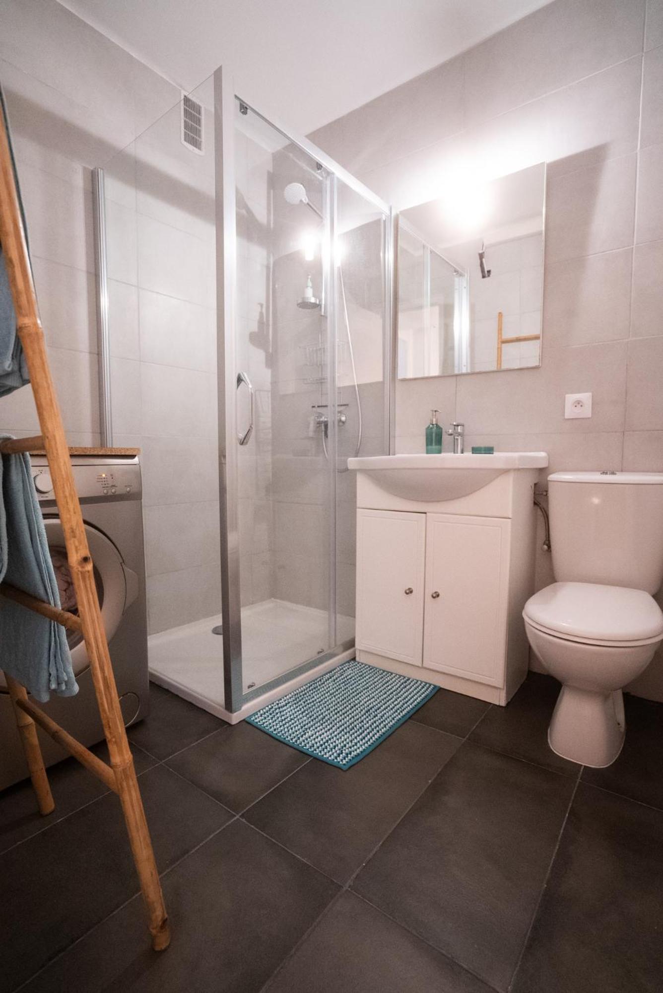 Location Studio Avec Loggia Lägenhet Antibes Exteriör bild